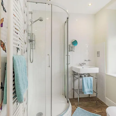 Hotel Highfield House - Uk40407 *